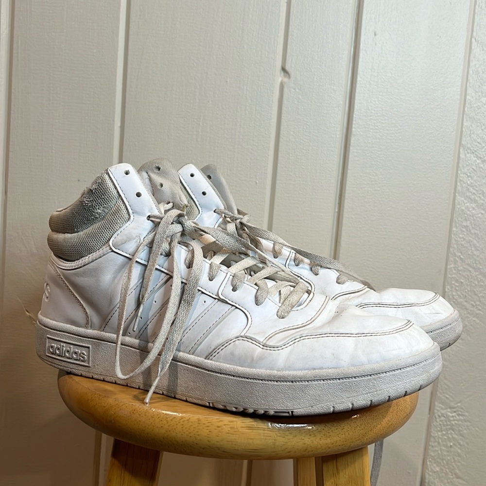 Adidas Basketball Shoes HOOPS 3.0 MID CLASSIC VINTAGE SHOES